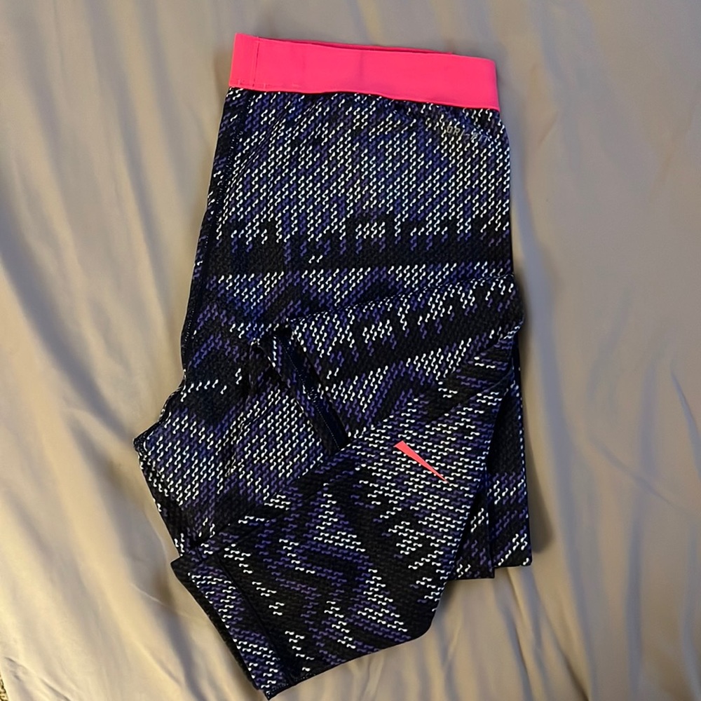 Women’s Nike Leggings, Multi color, Size L